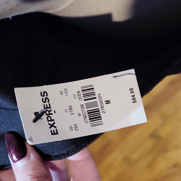 Express Dress - Picture 11 of 14